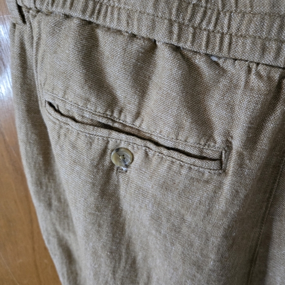 Banana Republic Men's Khaki Chinos - Picture 4 of 4
